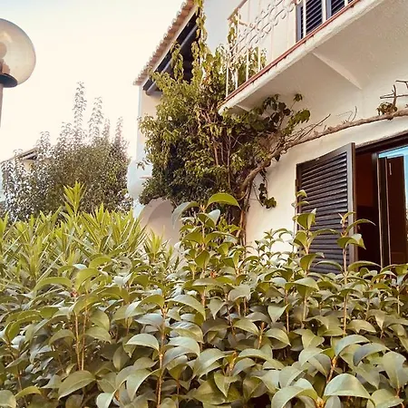 Sao Rafael Sun 公寓 *